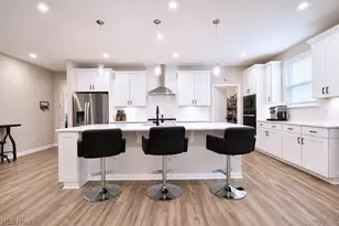 8208 Mustang Ln, Mentor, OH 44060 - Photo 10