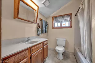 4020 Faircrest St SW, Canton, OH 44706 - Photo 30