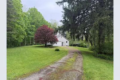 11165 Peck Road, Mantua, OH 44255 - Photo 4