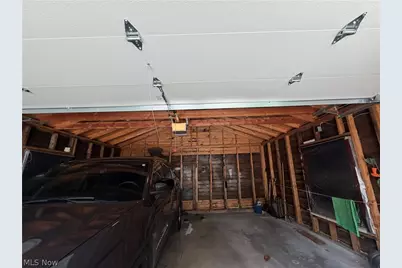 20029 Sussex Road, Huber Heights, OH 44122 - Photo 20