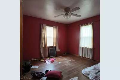 217 S Marietta Street, St Clairsville, OH 43950 - Photo 8