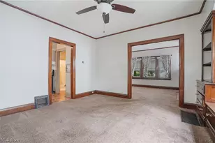609 Storer Ave, Akron, OH 44320 - Photo 14