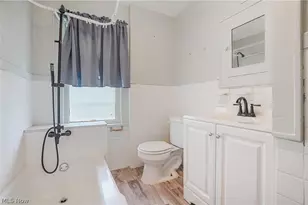 609 Storer Ave, Akron, OH 44320 - Photo 20