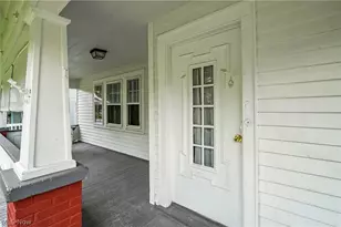 609 Storer Ave, Akron, OH 44320 - Photo 2