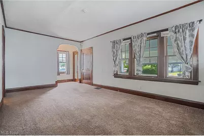 609 Storer Avenue, Akron, OH 44320 - Photo 6