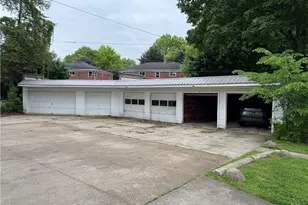 2011 W Market St, Akron, OH 44313 - Photo 2