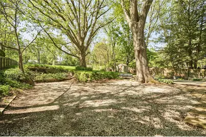 3368 Wadsworth Road, Norton, OH 44203 - Photo 20
