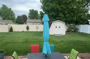 4013 Shelbourne Dr, Youngstown, OH 44511 - Photo 4
