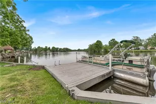 27233 Lake Point Dr, Beloit, OH 44609 - Photo 8