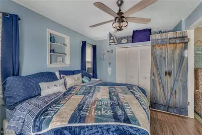 27233 Lake Point Drive, Beloit, OH 44609 - Photo 14