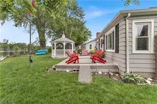 27233 Lake Point Dr, Beloit, OH 44609 - Photo 2