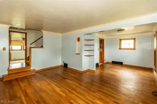 12805 Crossburn Ave, Loveland, OH 44135 - Photo 6
