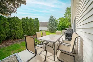 19374 Lauren Way, Strongsville, OH 44149 - Photo 28