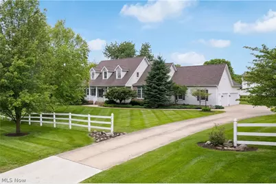 1949 Middleton Road, Hudson, OH 44236 - Photo 2