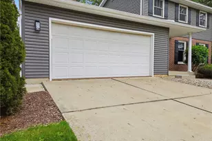 2617 Northam Cir NW, North Canton, OH 44720 - Photo 6