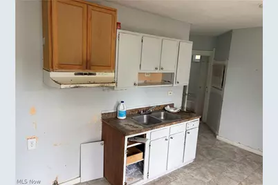 2100 W 95th Street, Loveland, OH 44102 - Photo 16