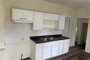 2100 W 95th St, Loveland, OH 44102 - Photo 8