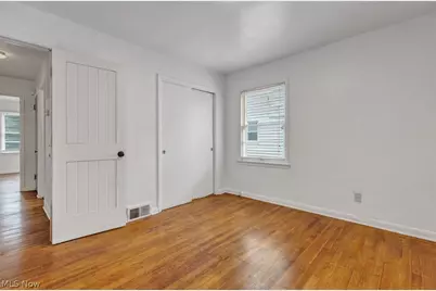 1959 Warrensville Center Road, South Euclid, OH 44121 - Photo 16