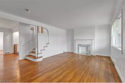 1959 Warrensville Center Road, South Euclid, OH 44121 - Photo 6