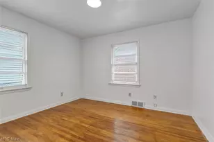 1959 Warrensville Center Rd, South Euclid, OH 44121 - Photo 18