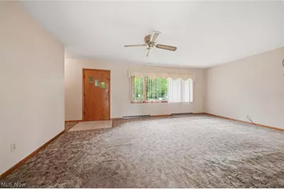 1471 Debra Drive, Ashtabula, OH 44004 - Photo 4
