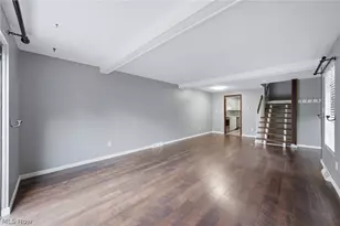 32726 Washington Ct, Solon, OH 44139 - Photo 6
