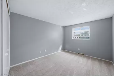 32726 Washington Court, Solon, OH 44139 - Photo 18