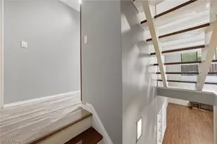 32726 Washington Ct, Solon, OH 44139 - Photo 30