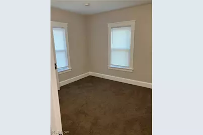 502 Dewey Avenue, Elyria, OH 44035 - Photo 8