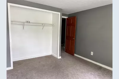 9409 Manor Avenue, Loveland, OH 44104 - Photo 12