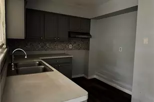 9409 Manor Ave, Loveland, OH 44104 - Photo 26