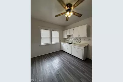1220 E 176th Street #2/UP, Loveland, OH 44119 - Photo 6