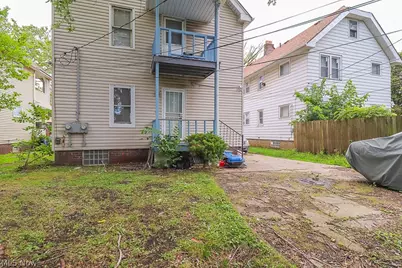 1220 E 176th Street #2/UP, Loveland, OH 44119 - Photo 10
