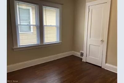 14306 Athens Avenue, Oakwood, OH 44107 - Photo 8