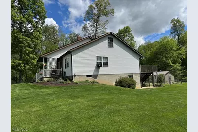 7424 Criswell Road, Fredericksburg, OH 44627 - Photo 4