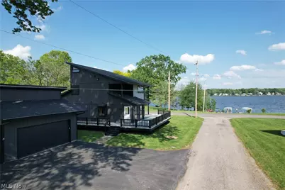 1652 Jersey Street, Lake Milton, OH 44429 - Photo 2