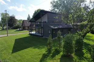1652 Jersey St, Lake Milton, OH 44429 - Photo 10