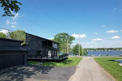 1652 Jersey Street, Lake Milton, OH 44429 - Photo 12