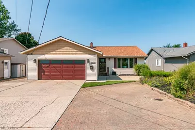 33091 Lake Shore Boulevard, Eastlake, OH 44095 - Photo 1