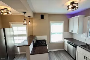 19627 Winslow Rd, Huber Heights, OH 44122 - Photo 12