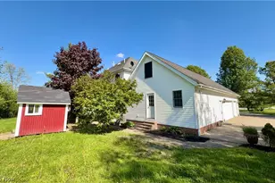 11379 Woodiebrook Rd, Chardon, OH 44024 - Photo 6