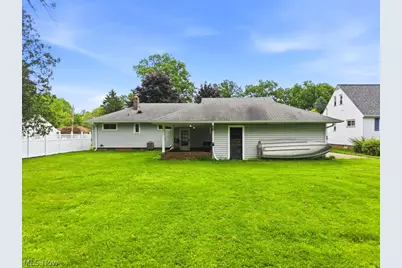 6524 Charles Road, North Olmsted, OH 44070 - Photo 26