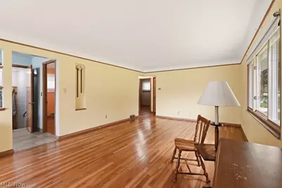 6524 Charles Road, North Olmsted, OH 44070 - Photo 4