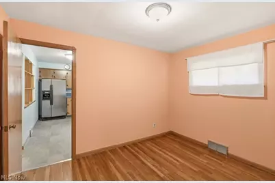 6524 Charles Road, North Olmsted, OH 44070 - Photo 18