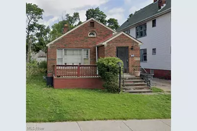 11705 Farringdon, Loveland, OH 44105 - Photo 2