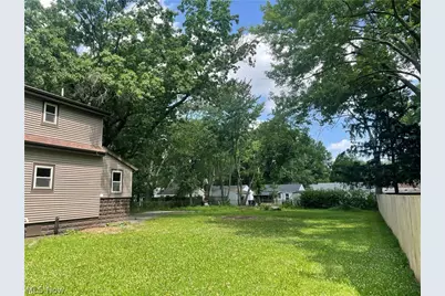 11714 Kirton Avenue, Loveland, OH 44135 - Photo 8
