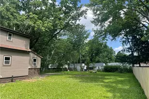 11714 Kirton Ave, Loveland, OH 44135 - Photo 8