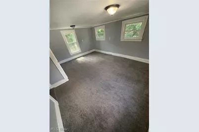 284 3rd Street NW, Barberton, OH 44203 - Photo 20
