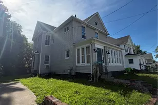 284 3rd St NW, Barberton, OH 44203 - Photo 6