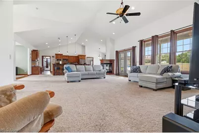 8233 Township Road 466, Lakeville, OH 44638 - Photo 12